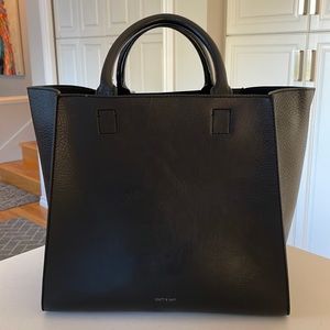 Matt & Natt shoulder bag.